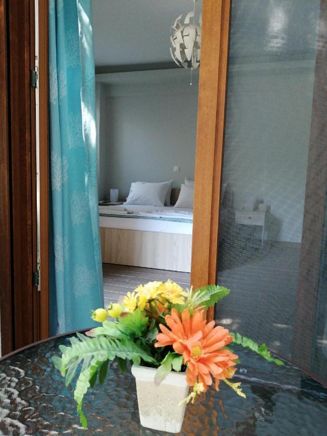 Perla Studios Paralia Dionisiou Exterior foto